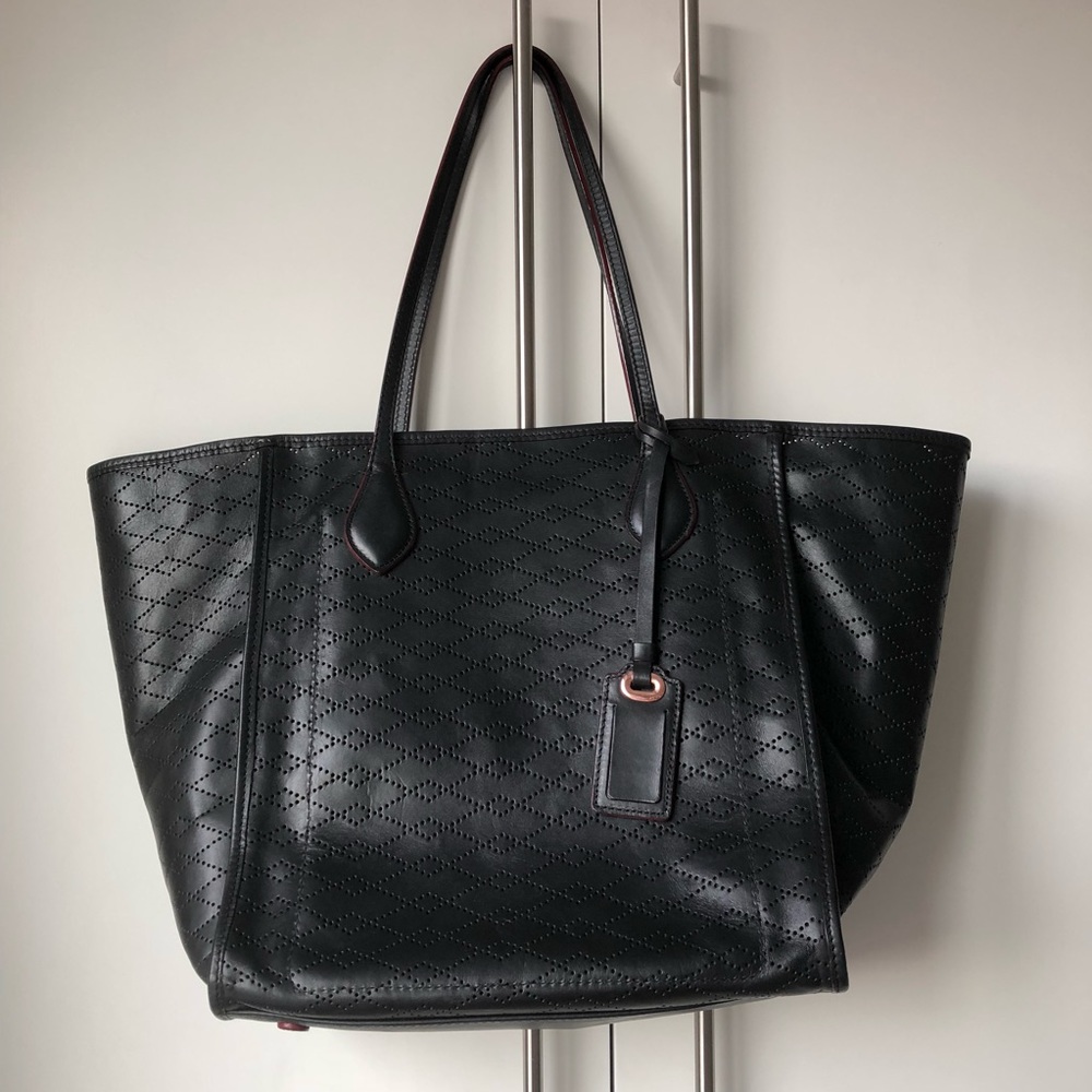 Mz Wallace black bellport tote